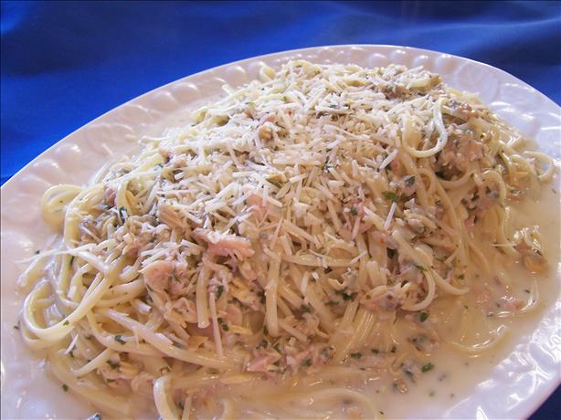 Easy Linguine  and Clam Sauce. Photo by *Parsley*