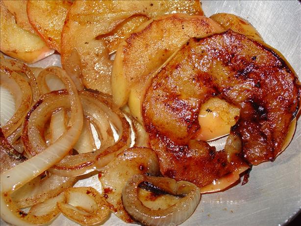 Grilled Spiced Apples and Onions. Photo by CobraLimes