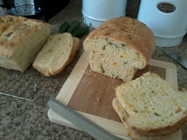 Kittencal's Jalape&ntilde;o Cheddar Cheese Bread. Photo by daniibeth