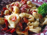 Mikey's Cheese Tortellini With Roasted Red Pepper Sauce