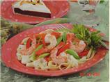 Shrimp & Veggie Alfredo. Photo by Dari Donovan