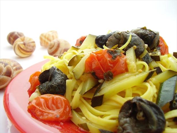 Saffron Tagliarini With Snails, Sorrel, Tomato, Zucchini. Photo by Thorsten