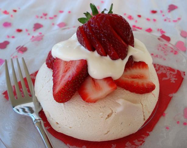 Meringue Shells. Photo by Marg (CaymanDesigns)