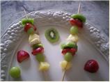 Fresh Fruit Kebabs. Photo by chef FIFI
