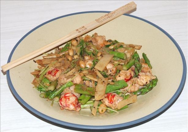 Lobster and Asparagus With Lemon Butter Sauce. Photo by Peter J