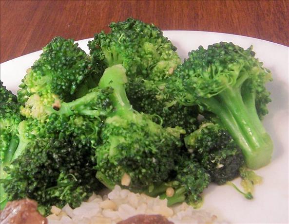 Stir Fried Kai Lan or Broccoli. Photo by *Parsley*