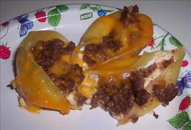 BBQ Stuffed Shells. Photo by looneytunesfan