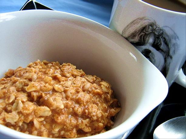 Cinnamon Oatmeal. Photo by Annacia