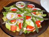 Spanish Asparagus Salad With Orange and Manchego Cheese