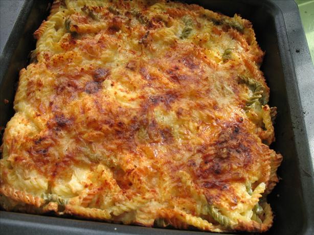 Macaroni & Cheese Deluxe. Photo by Redsie