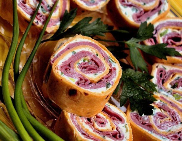Roast Beef Horseradish Spirals. Photo by GaylaJ