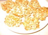 Sugar-Free Oatmeal Banana Raisin Cookies. Photo by T!Van