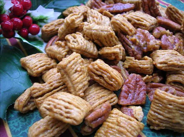 Praline Pecan Crunch Snack Mix. Photo by Pam-I-Am