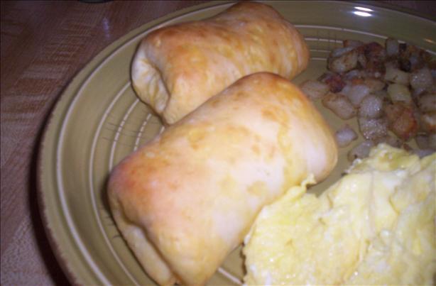 Sausage Link Roll Ups With Buttermilk Biscuits. Photo by Chef shapeweaver &copy;