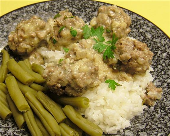 Meatballs With Egg-Lemon Sauce (Youverlakie Me Avgolemono). Photo by PanNan