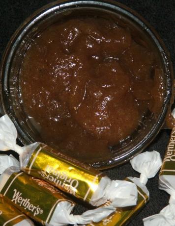 Caramel Apple Butter. Photo by Antifreesz