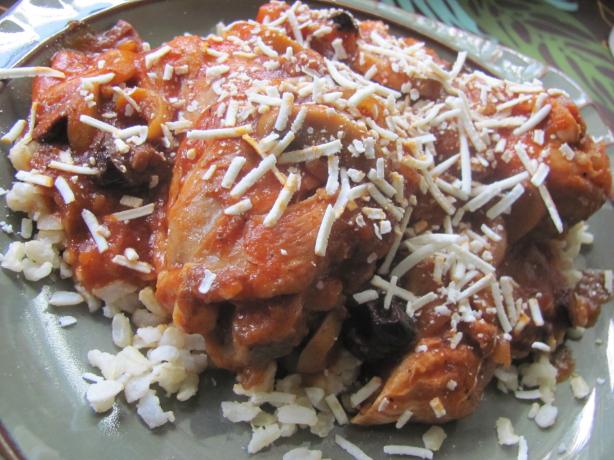 Chicken Stewed With Olives and Onions. Photo by JanuaryBride