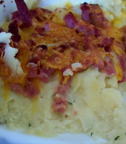 Instant Mashed Potato, Ham and Cheese Casserole. Photo by AmyMCGS