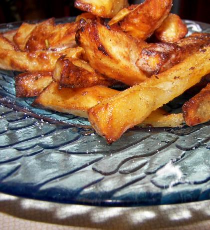 Baked Wedges With Fresh Rosemary and Sea Salt. Photo by Baby Kato