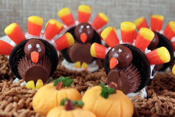 Oreo Cookie Turkeys. Photo by SashasMommy