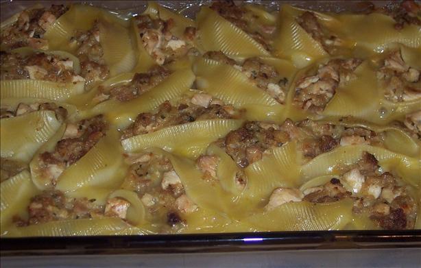 Chicken Stuffed Shells. Photo by looneytunesfan