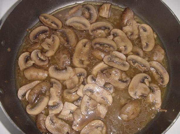 Ospidillo Cafe Gourmet Mushrooms. Photo by TheDancingCook