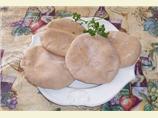 Whole Wheat Pita. Photo by Maeven6
