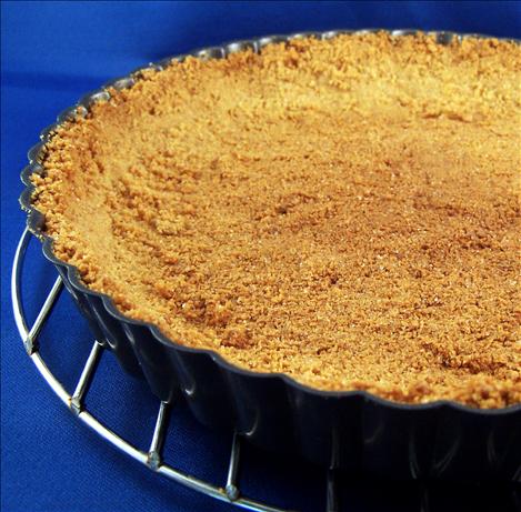 Graham Cracker Tart Crust. Photo by PaulaG