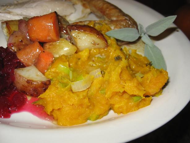 Kabocha Squash With Sage and Leeks. Photo by averybird