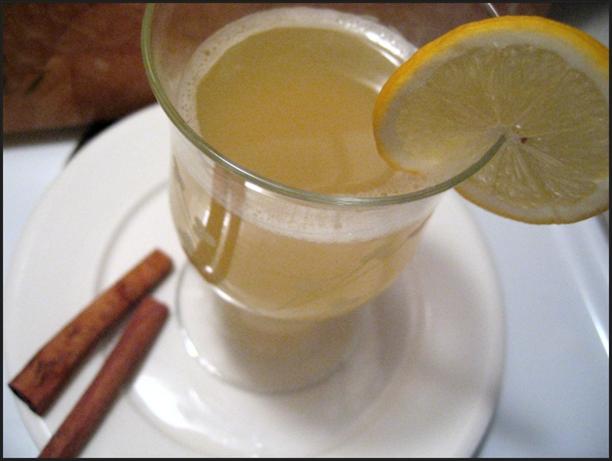 Hot Lemonade With Rum. Photo by kolibri