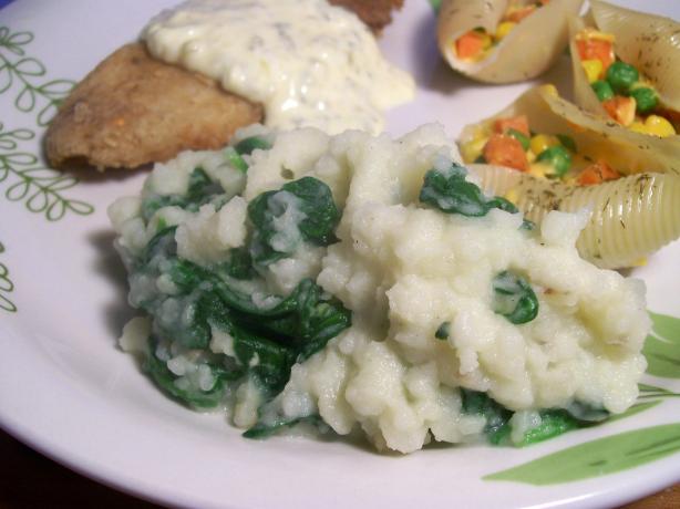 Creamed Mashed Potatoes With Spinach. Photo by Sharon123