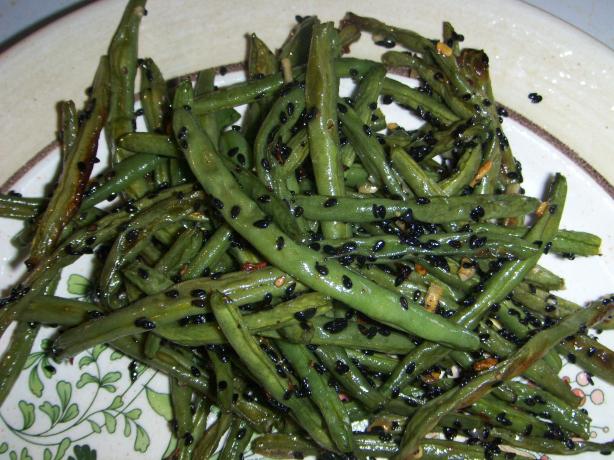 Sesame Roasted Green Beans. Photo by woodland hues