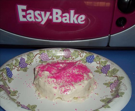 Easy-Bake Oven Pink Sparkles Frosting. Photo by looneytunesfan