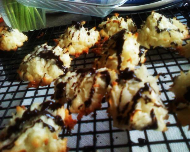 Baker's Angel Flake Coconut Macaroons. Photo by Toni-Ann