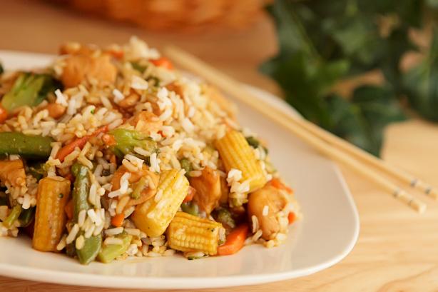 Super-Easy General Tso Chicken. Photo by CulinaryExplorer