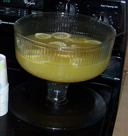 Lemonade Pineapple Punch. Photo by Elimarie