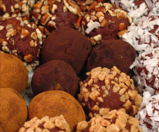 Easy Decadent Truffles. Photo by Pismo