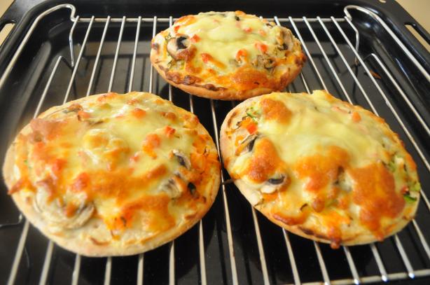 Absolutely Yummy Vegetable Pizza. Photo by I'mPat