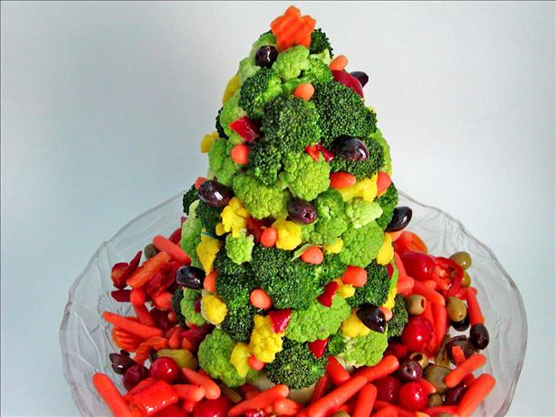Christmas Tree Edible Centerpiece. Photo by Rita~