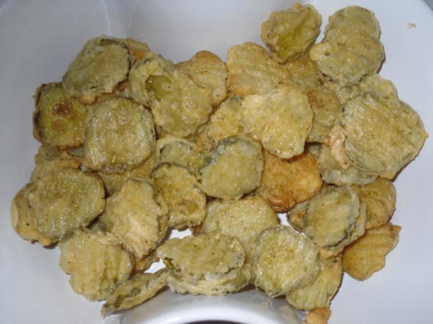 Fried Dill Pickles. Photo by Carli_hobbit