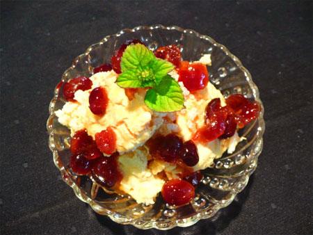 Orange Rice Pudding With Minted Orange/Cranberry Glaze. Photo by Mikekey