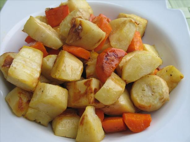 Honey and Balsamic Oven-Roasted Carrots and Parsnips. Photo by Redsie