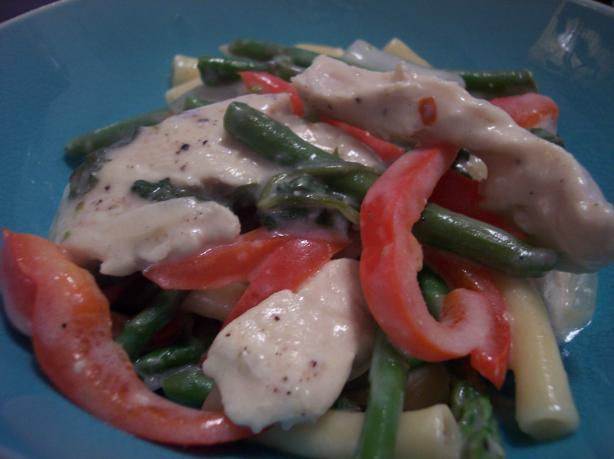 Chicken and Ziti With Asparagus in a Creamy Sauce. Photo by jrusk