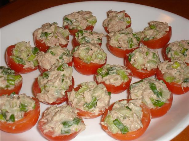 Cherry Tomato Hors D'oeuvres. Photo by *Pixie*