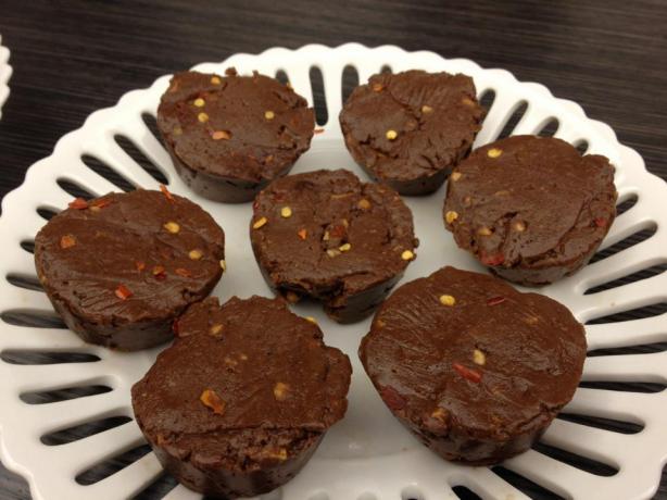 15 Minute No Bake Chocolate Peanut Butter Fudge. Photo by katie_cakes