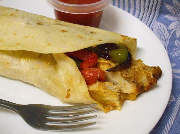 Grilled Chicken Fajitas. Photo by VickyJ
