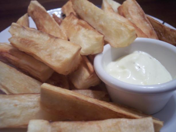 Yucca Fries (Yuca). Photo by jrusk