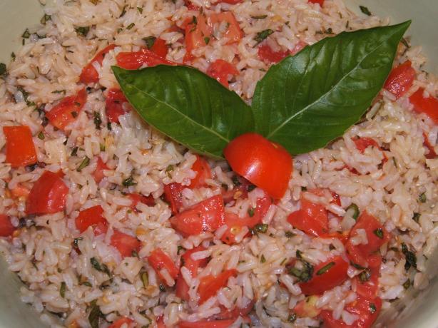 Brown Rice, Tomatoes, & Basil. Photo by Antifreesz