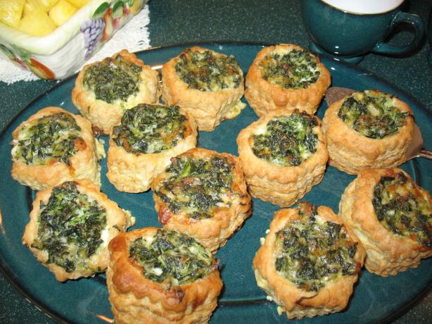 Cheese & Spinach Puff Pastry Pockets. Photo by Chicagoland Chef du Jour