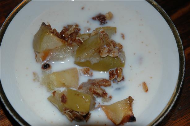 Easy Apple-Oatmeal Crisp. Photo by Sweetiebarbara
